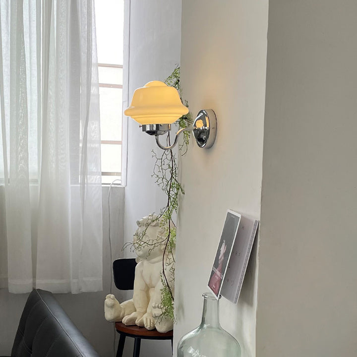 Zeitgenössische Retro Runde Wolken Eisen Glas 1-Licht Wandleuchte Lampe für Schlafzimmer 