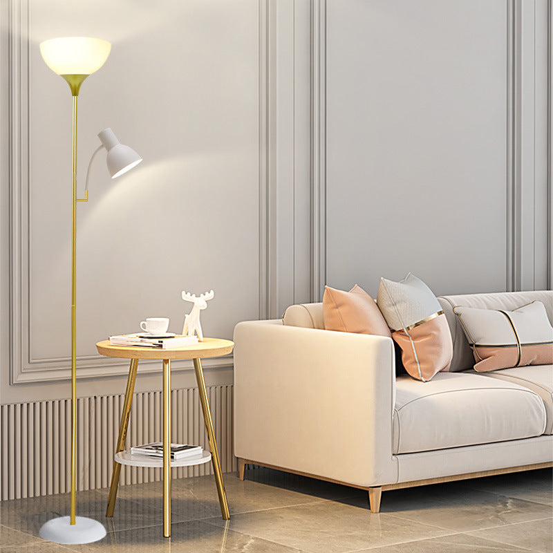 Lámpara de pie de hierro minimalista moderna de medio círculo con 2 luces para sala de estar 