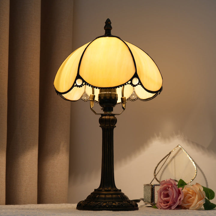 Lampe de table en résine avec vitrail Tiffany demi-ronde traditionnelle à 1 lumière pour chambre 
