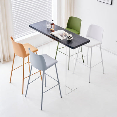 Tabouret de bar carré minimaliste moderne en cuir PU avec dossier et repose-pieds en métal PP pour salle à manger 