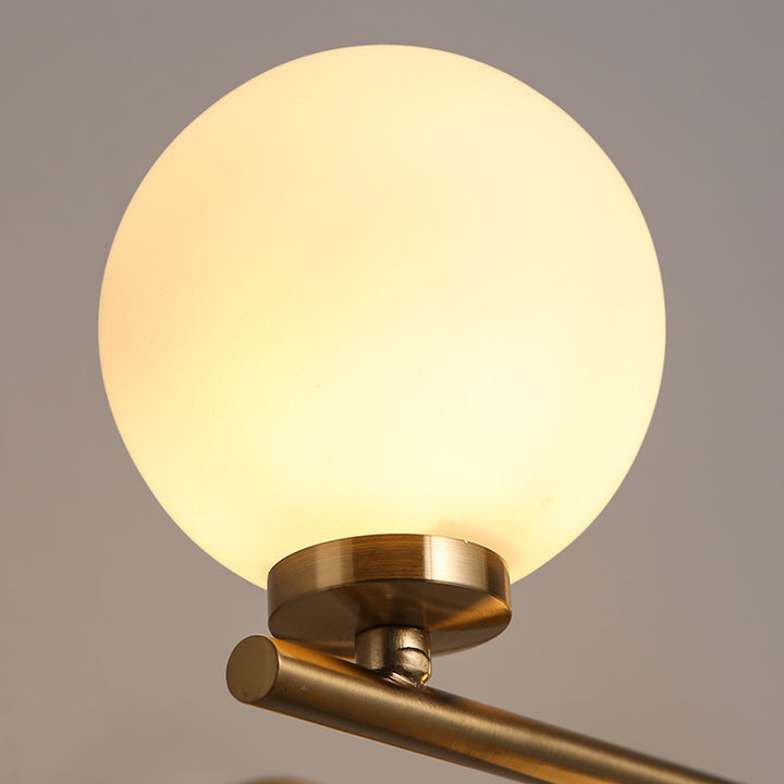 Moderne Mid-Century Wandleuchte aus Eisen mit Glaskugel, 1/2/3-flammig, für das Schlafzimmer 