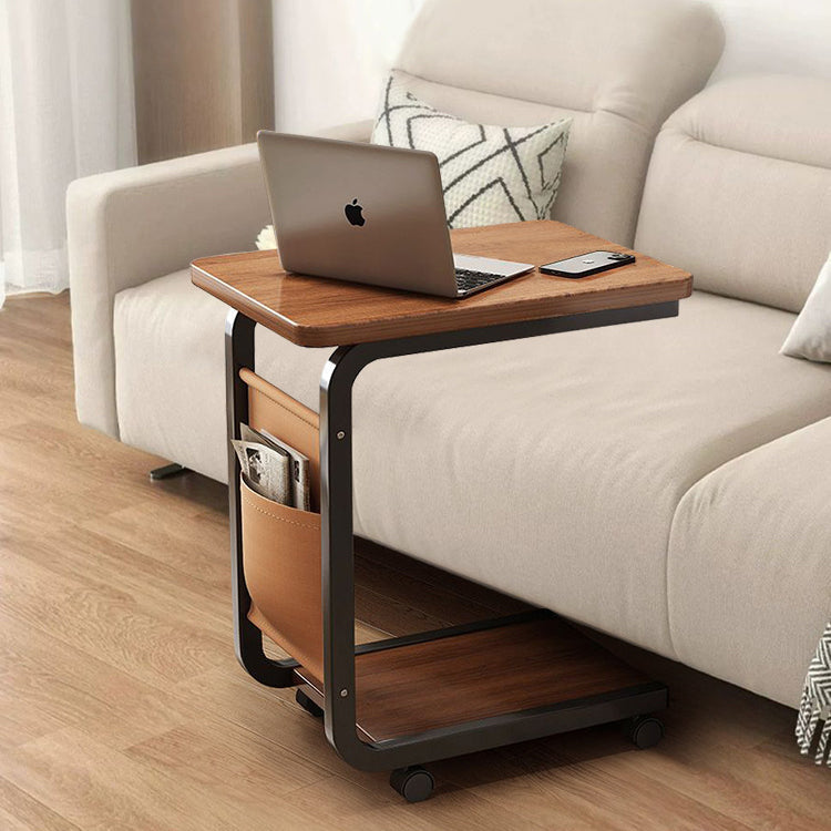 Moderner minimalistischer quadratischer Stahltisch mit Rollen und zwei Ebenen für das Wohnzimmer 