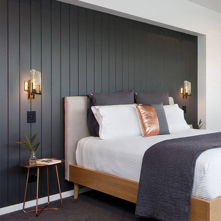 Applique murale moderne minimaliste en cristal linéaire à 1 lumière en fer pour chambre 