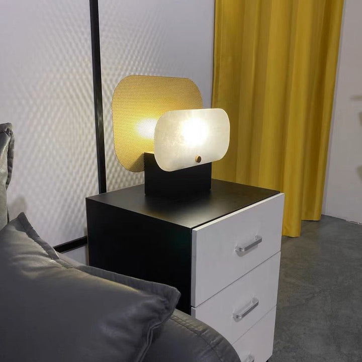 Lampe de table moderne Art déco rectangle arrondi en marbre avec abat-jour en métal à 1 lumière pour chambre à coucher 