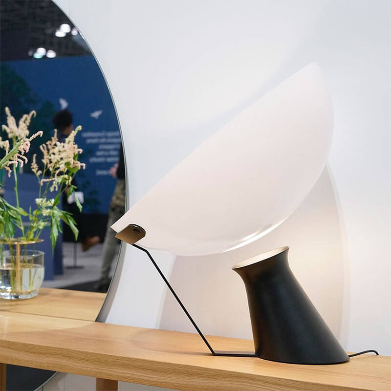 Modern Creative Personality Resin Radar 1-Light Table Lamp