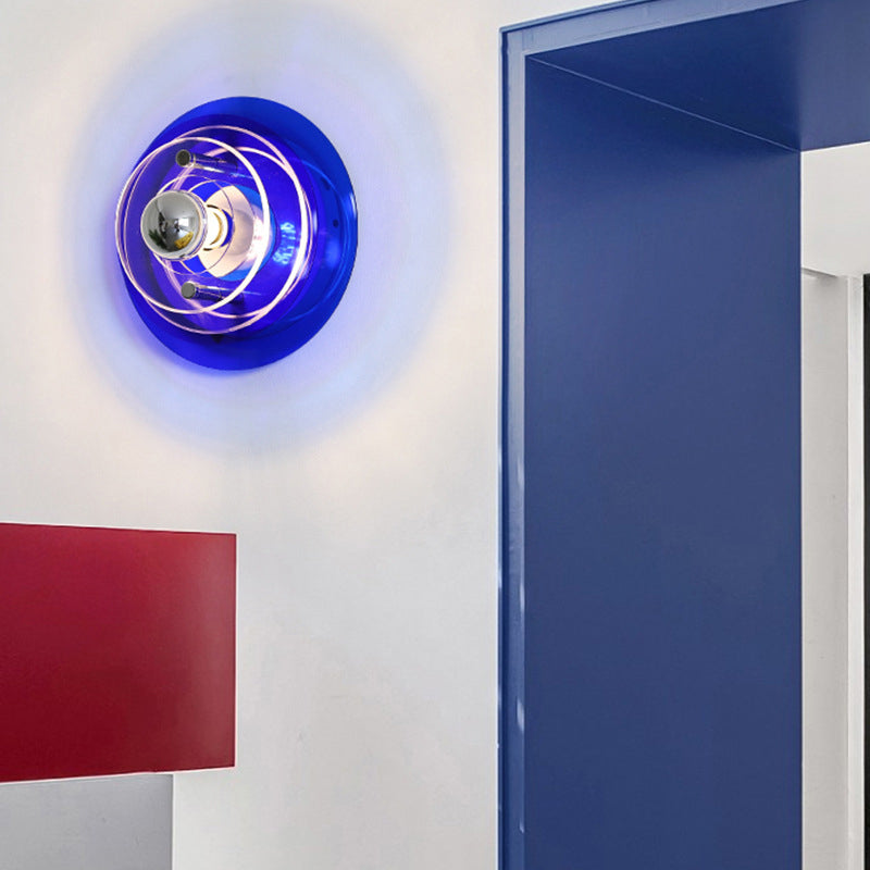 Moderne minimalistische mehrschichtige fliegende Untertasse Eisen Acryl 1-Licht Wandleuchte Lampe für Wohnzimmer 