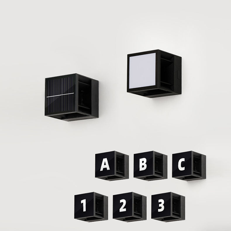 Applique murale LED en aluminium à rayures carrées solaires modernes et minimalistes pour jardin 