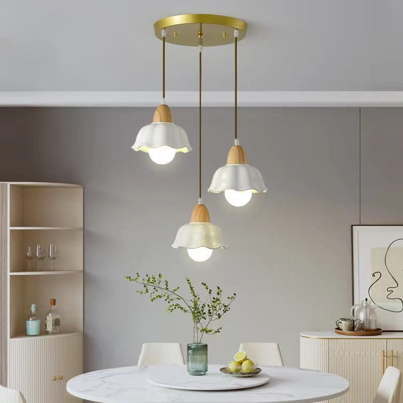 Moderne Art Déco Céramique Fleur Abat-jour 1/3-Lumière Îlot Lustre Pour Salon 