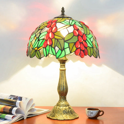 Traditionelle Tiffany Dome Flower Aluminium Glas 1-Licht Tischlampe für Schlafzimmer 