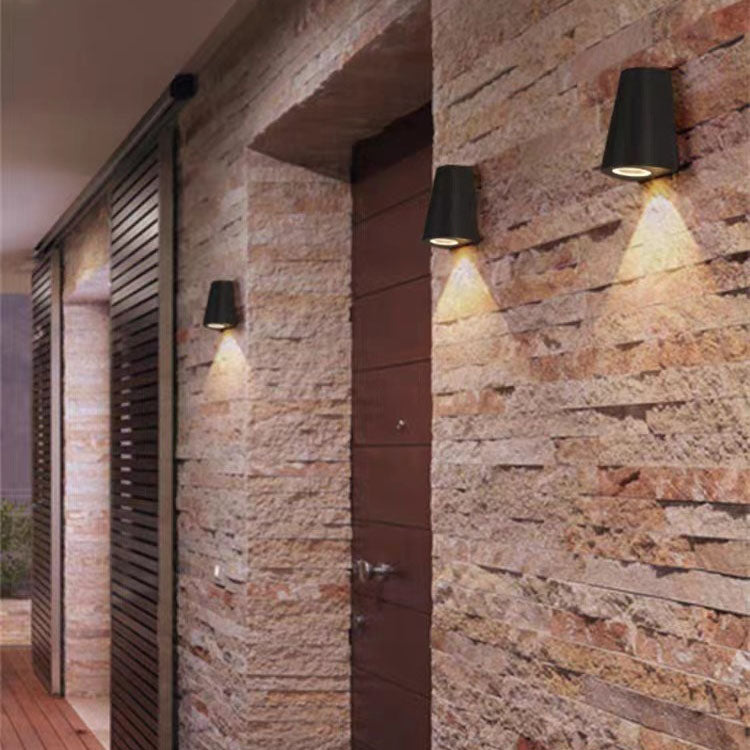 Modern Simple Waterproof Aluminum Horn LED Outdoor Wall Sconce Lamp