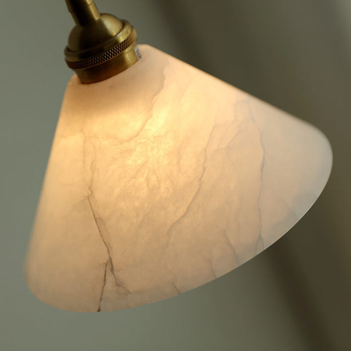 Lámpara colgante moderna de lujo ligero triángulo cono de lucita cobre de 1 luz 
