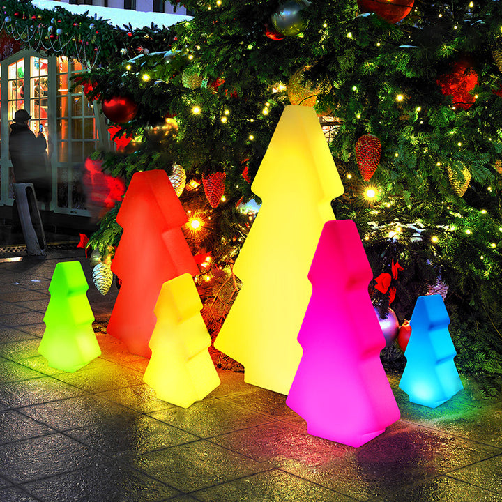 Moderne Art Deco Wasserdichte Solar Wiederaufladbare PE Weihnachtsbaum LED RGB Landschaft Beleuchtung Außenleuchte Für Garten 