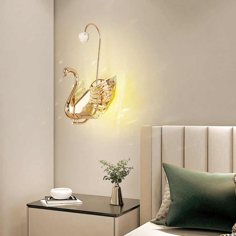 مصباح حائط LED بجعة من الكريستال الفاخر الحديث من الألومنيوم والأكريليك للجانب السرير 