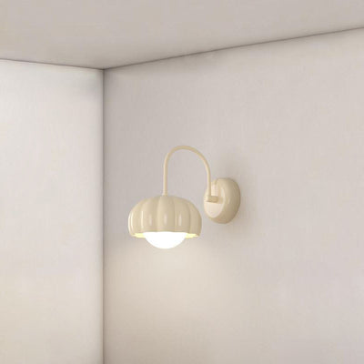 Moderne minimalistische cremefarbene ovale Wandleuchte aus Kunstharz PE mit 1 Licht für Schlafzimmer 