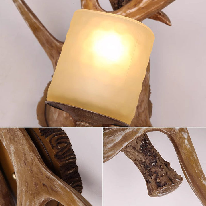 Aplique de pared de 1 luz con pantalla de vidrio de imitación de asta de resina creativa contemporánea para sala de estar 