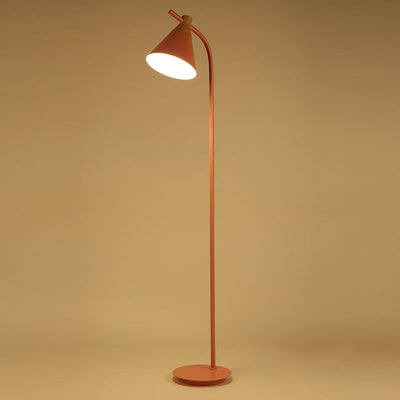 Lampadaire sur pied à 1 lumière avec abat-jour conique macaron créatif nordique 