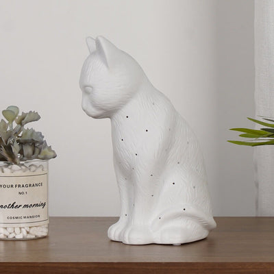 Nordic Creative Ceramic Cat Design 1- Light Night Light Table Lamp