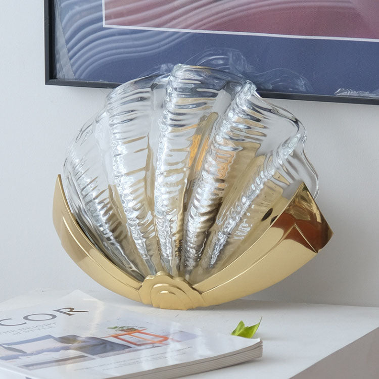 Modern Art Deco Shell Brass Glass 1-Light Wall Sconce Lamp For Bedroom