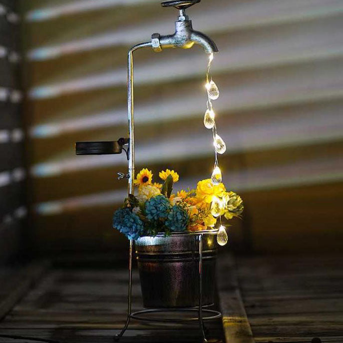 Lumière paysagère extérieure à LED avec arrosoir en fer forgé créatif moderne solaire 