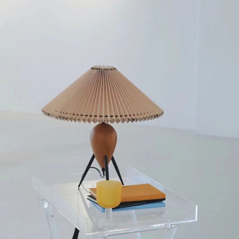 Lampe de table à 1 lumière en tissu PVC en bois de fer conique vintage traditionnel pour chambre à coucher 