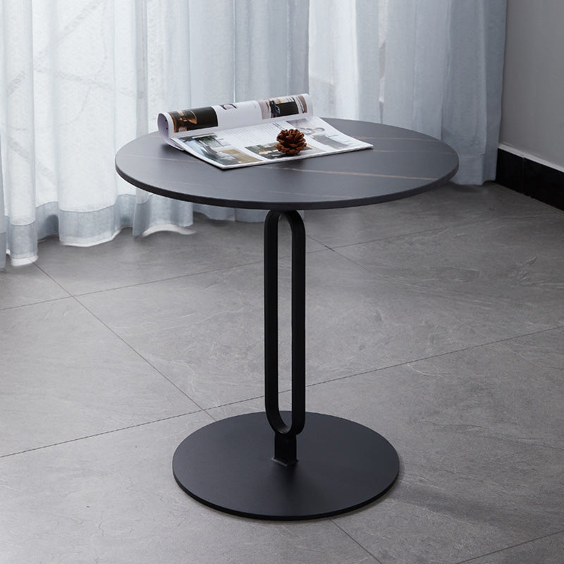 Table basse ronde en marbre minimaliste moderne en acier inoxydable à trois pieds pour salon 
