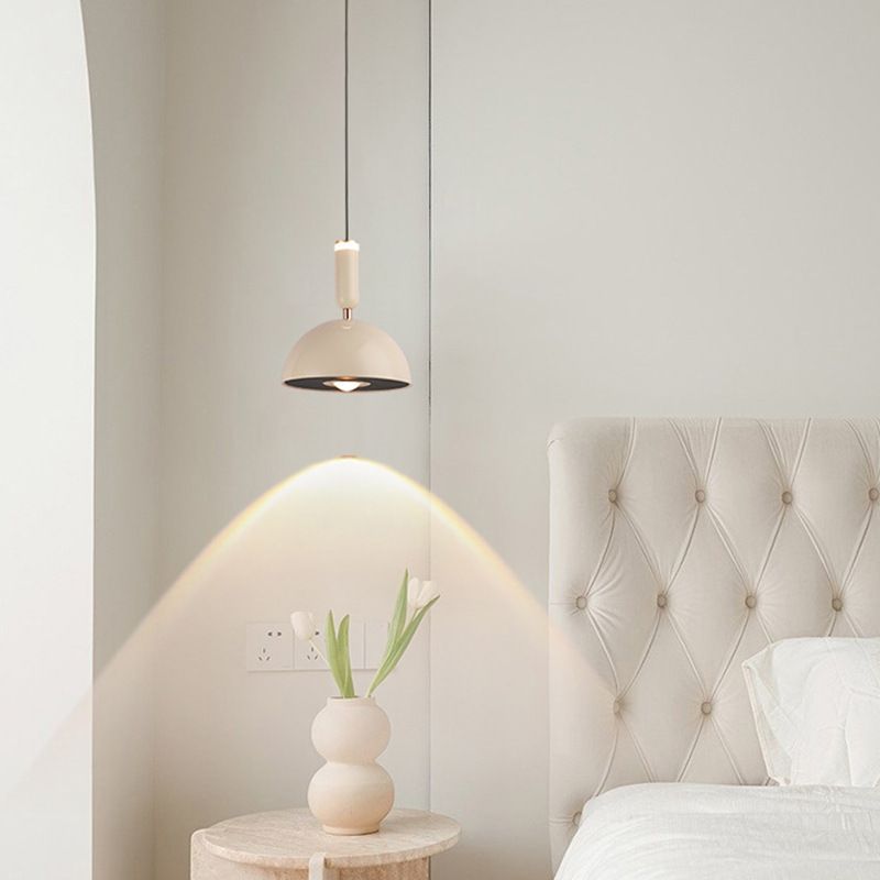 Lámpara colgante LED de cúpula redonda minimalista moderna de aluminio y acrílico para dormitorio 