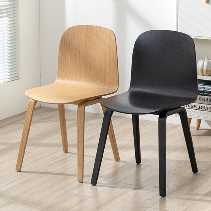 Chaise de salle à manger contemporaine nordique en bois massif avec dossier pour salle à manger 