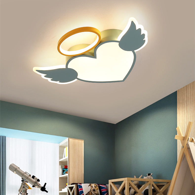 Les enfants créatifs contemporains adorent les ailes en aluminium fer acrylique silicone LED plafonnier pour chambre 