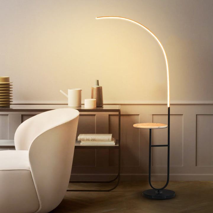 Zeitgenössische Einfachheit Arc Aluminium Streifen mit Marmor Eisen Palette LED Stehlampe für Wohnzimmer 