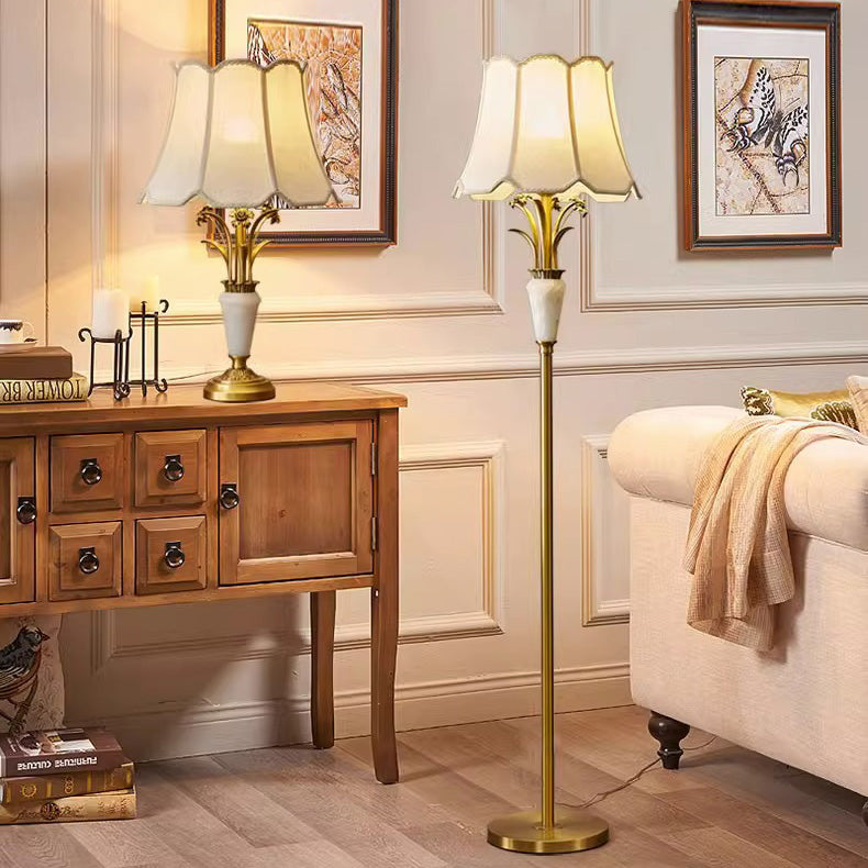 Abat-jour en tissu de luxe contemporain Jade Base sculptée en cuivre 1 lumière Lampadaire pour maison ou bureau 