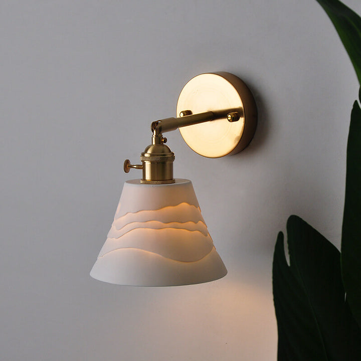 Nordischer minimalistischer Keramik-Wandgemälde-Horn 1-Licht-Wandleuchte 