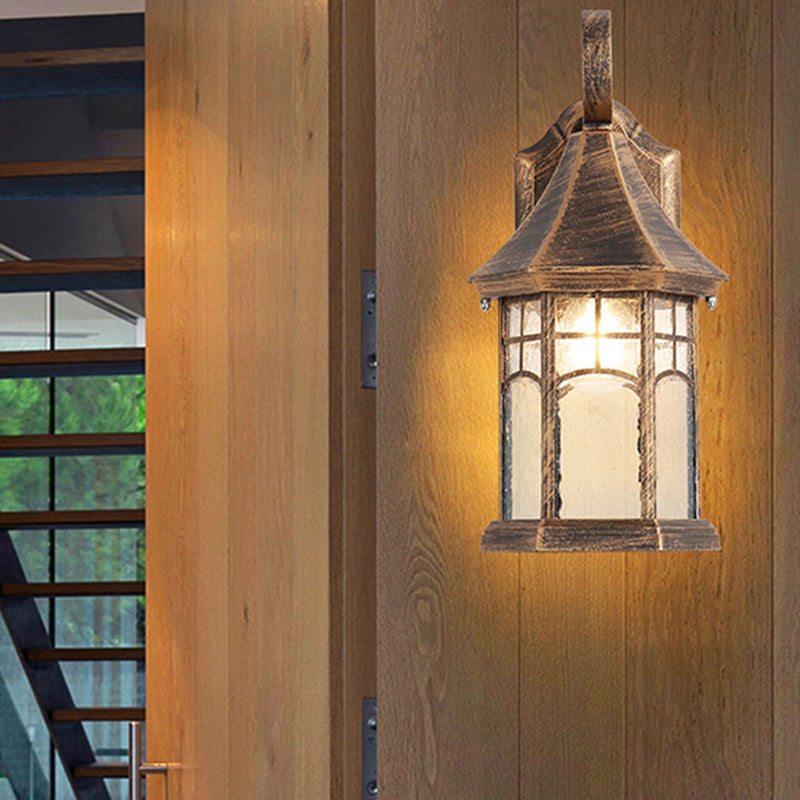 Traditionelle europäische wasserdichte Aluminiumglas konische Prisma 1-Licht Wandleuchte Lampe für Garten 