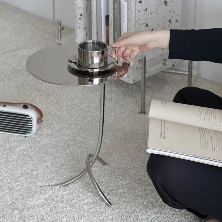 Table basse ronde minimaliste moderne en acier inoxydable en forme de J pour salon 