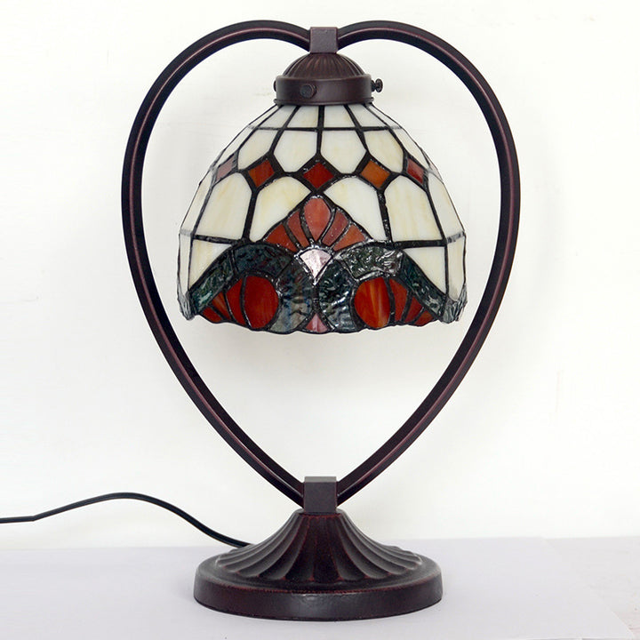 Traditional Tiffany Heart Zinc Alloy Stained Glass 1-Light Table Lamp For Bedroom