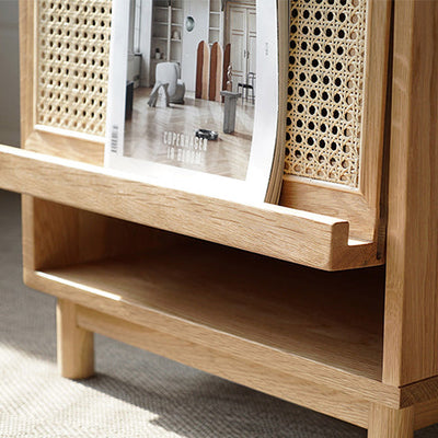 Zeitgenössischer nordischer rechteckiger Holz-Rattan-Beistelltisch mit 1 Schublade für das Wohnzimmer 