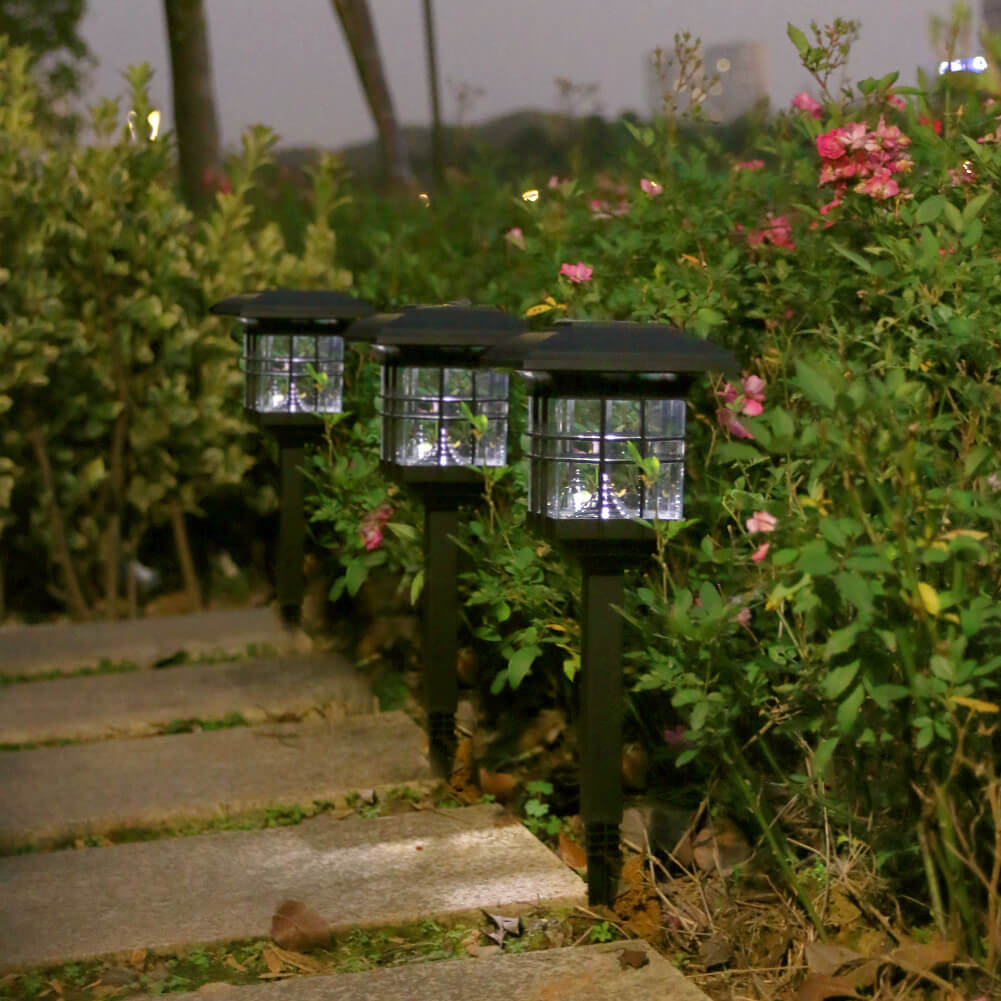Moderne Einfachheit Solar-Quadrat-Laterne LED-Rasen-Boden-Einsatz Landschaftslicht für den Garten 