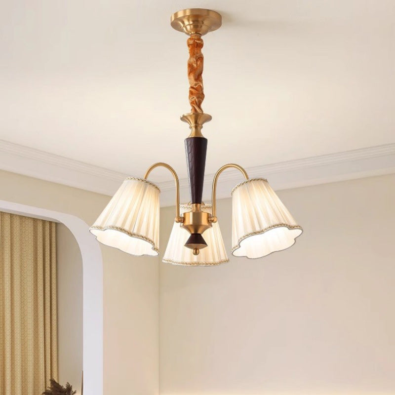 Traditioneller französischer Blumenzweig-Stoff-Walnuss-Messing-Kronleuchter mit 3/6 Lichtern für Schlafzimmer 