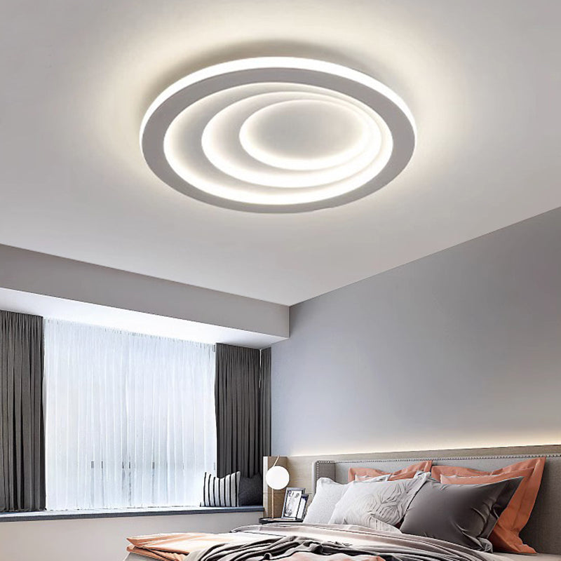 Plafonnier LED en forme de nuage avec fleur en fer rose de simplicité contemporaine pour salon 