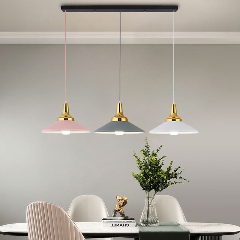 Lámpara colgante contemporánea nórdica de aluminio color macaron con diseño triangular de 1 luz para sala de estar 