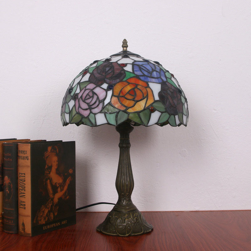 Lampe de table à une lumière Tiffany Creative Alloy quatre couleurs rose 