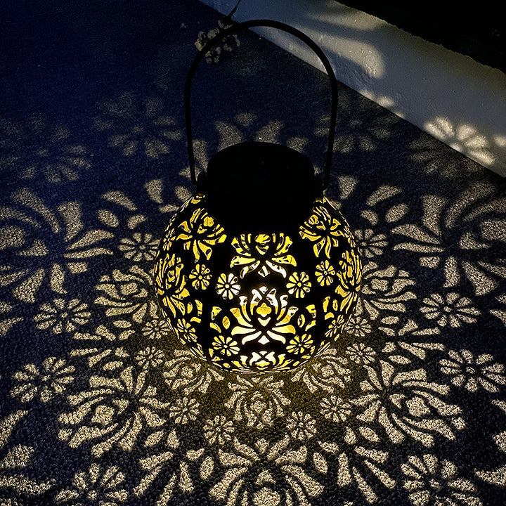 Moderne Art Deco Solar Wasserdichte Aushöhlen Blip Runde Laterne Eisen LED Outdoor Licht Für Garten 