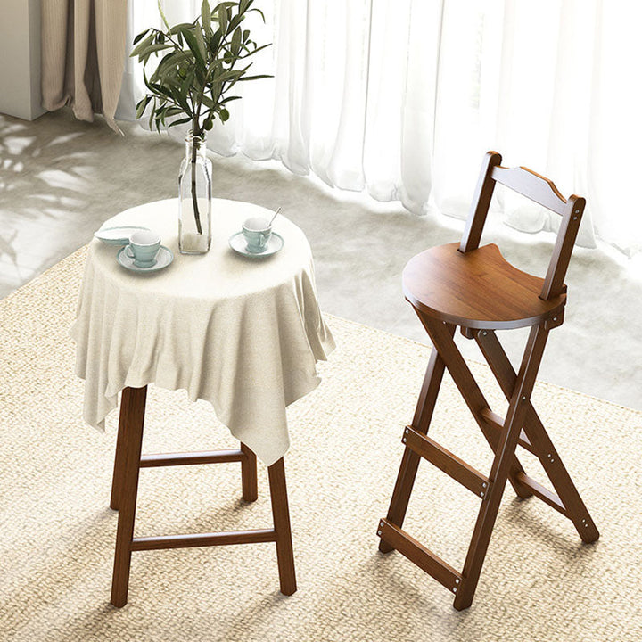 Simplicidad contemporánea Taburete de bar plegable con patas en forma de X de bambú Respaldo bajo Reposapiés para comedor 