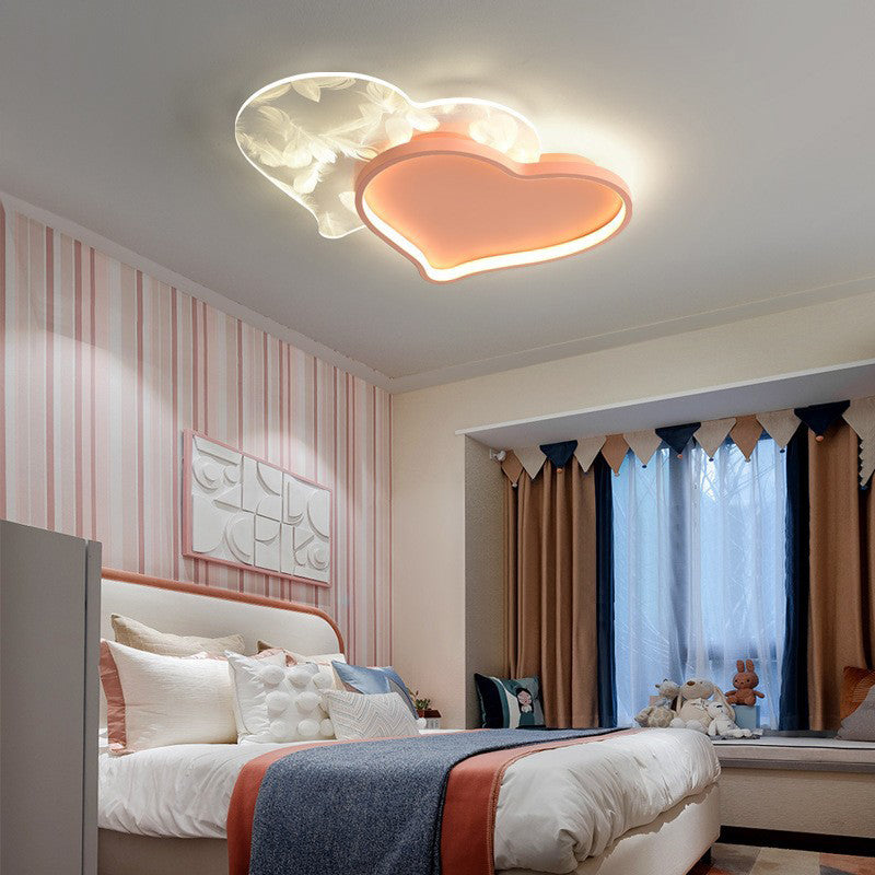 Luz de techo LED de montaje empotrado de hierro acrílico con plumas de amor creativas contemporáneas para dormitorio 
