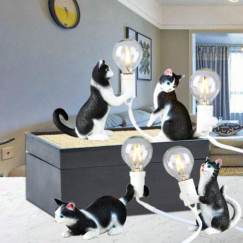 Modern Creative Resin Kitten Decor 1-Light Mini Table Lamp