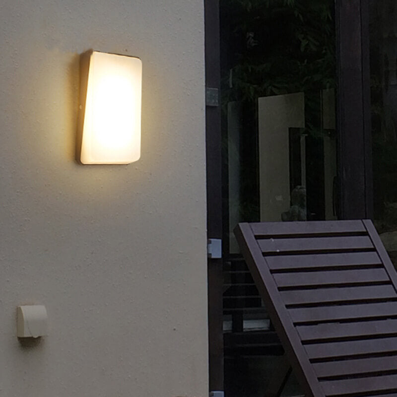 مصباح حائط خارجي مقاوم للماء LED من الألومنيوم بشكل مستطيل بسيط حديث 