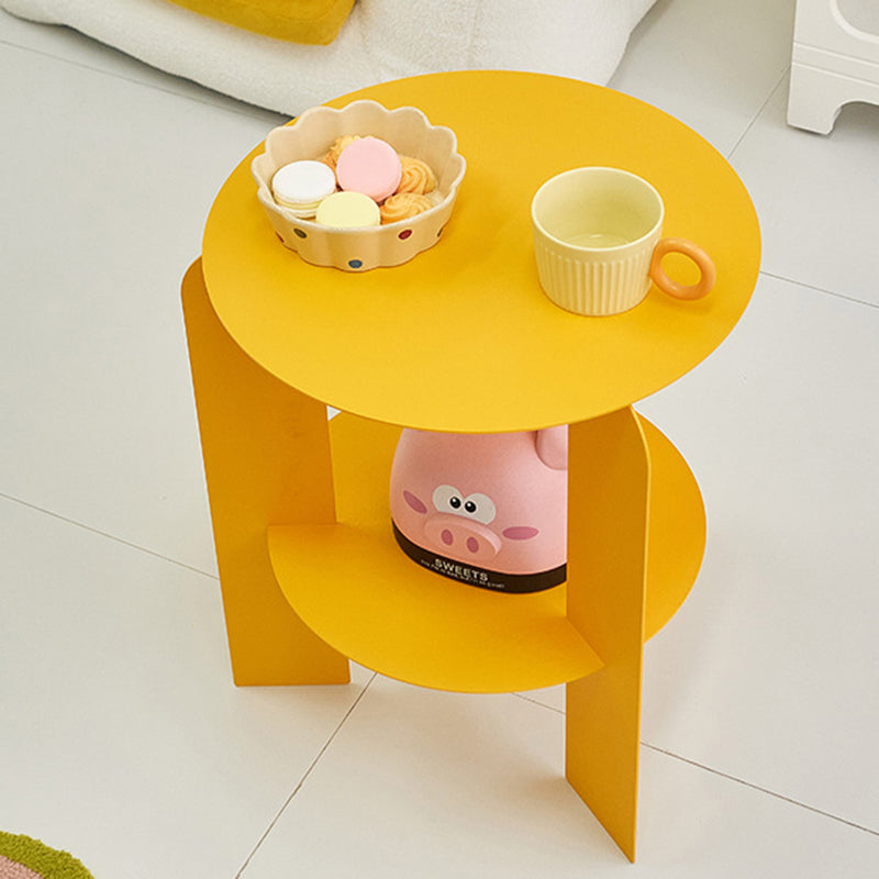Mesa de café de hierro redonda minimalista moderna con 1 estante para sala de estar 