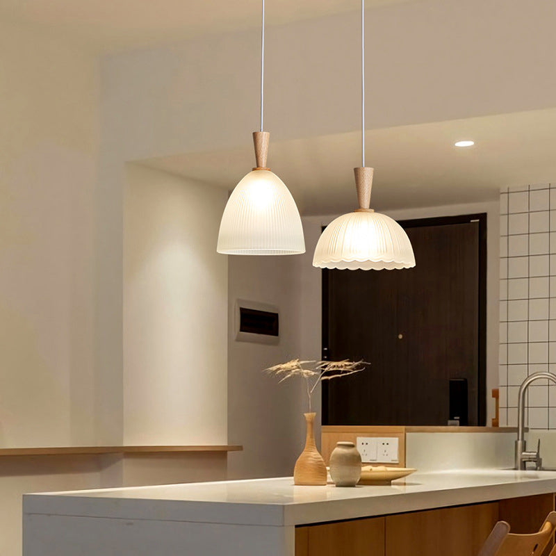 Suspension Luminaire Moderne Minimaliste Rond en Verre à Rayures en Dentelle avec Bois 1-Lumière pour Salon 