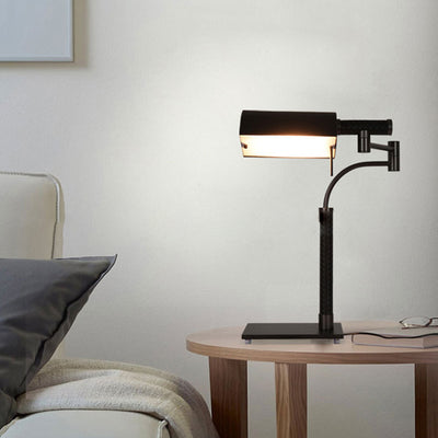 Zeitgenössische nordische rechteckige Zylinder-Tischlampe aus Eisenleder mit 1 Licht für Schlafzimmer 