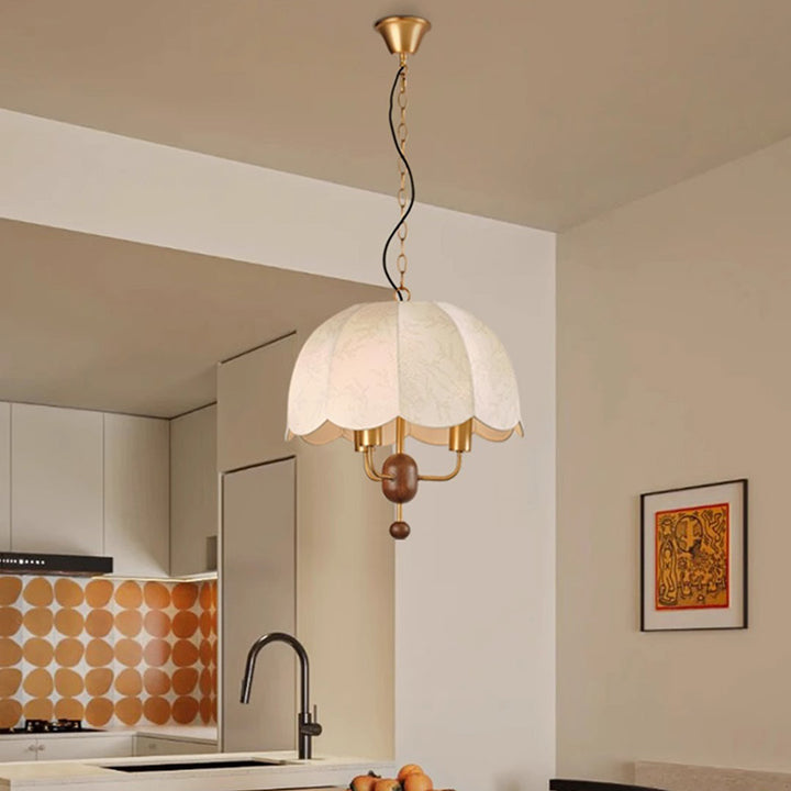 Lustre Suspendu à 3 Lumières en Tissu Rond Traditionnel Français avec Fer et Noyer pour Salon 
