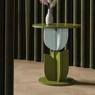Table basse de salon contemporaine avec plateau en verre ondulé et design tulipe 